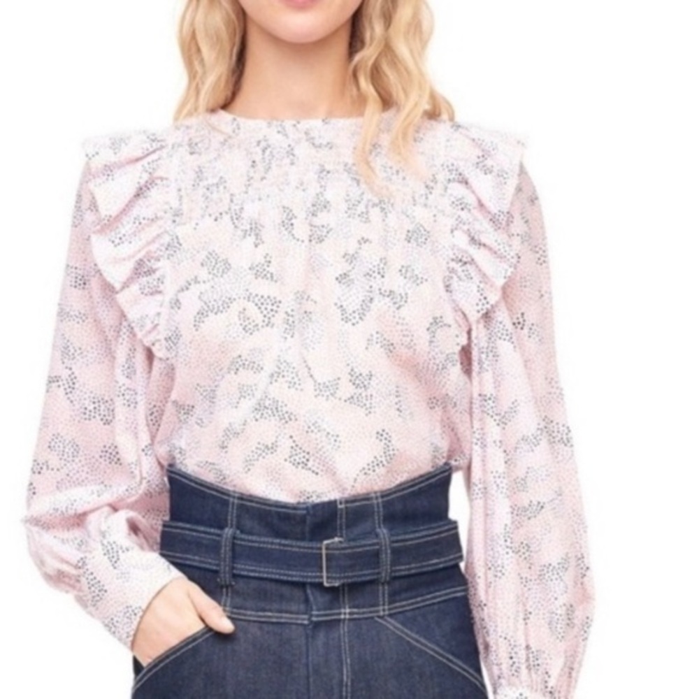 Pretty la vie blouse. No tag. But never worn.